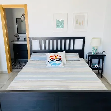 Sunset Studio, טינדאיה